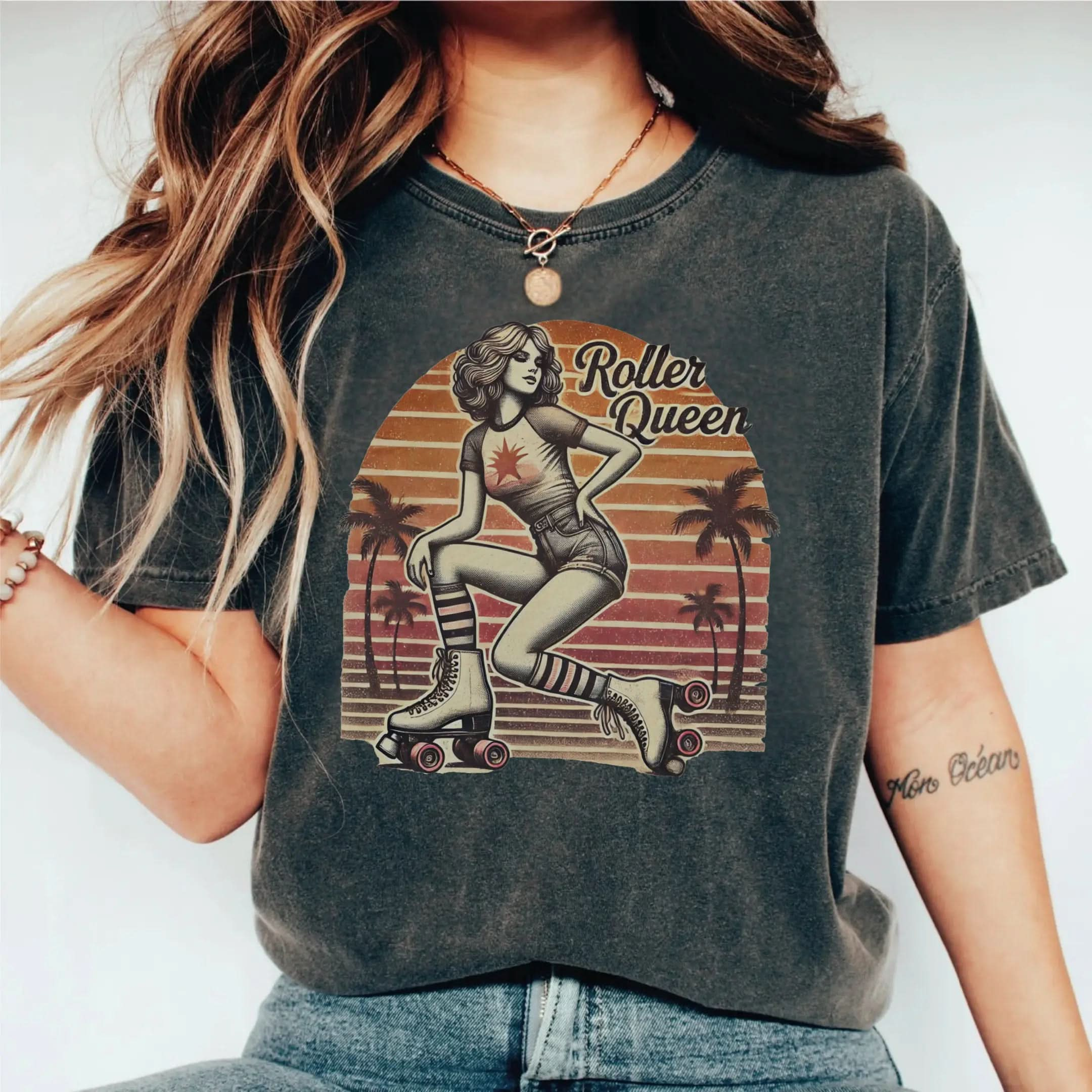 Roller Skating Girl Shirt- Retro Roller Queen Vintage T-Shirt Botanica Print Haus